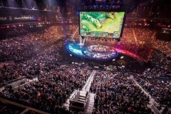 电竞八强赛黑马逆袭：欧洲KC战队崛起，重塑电竞格局